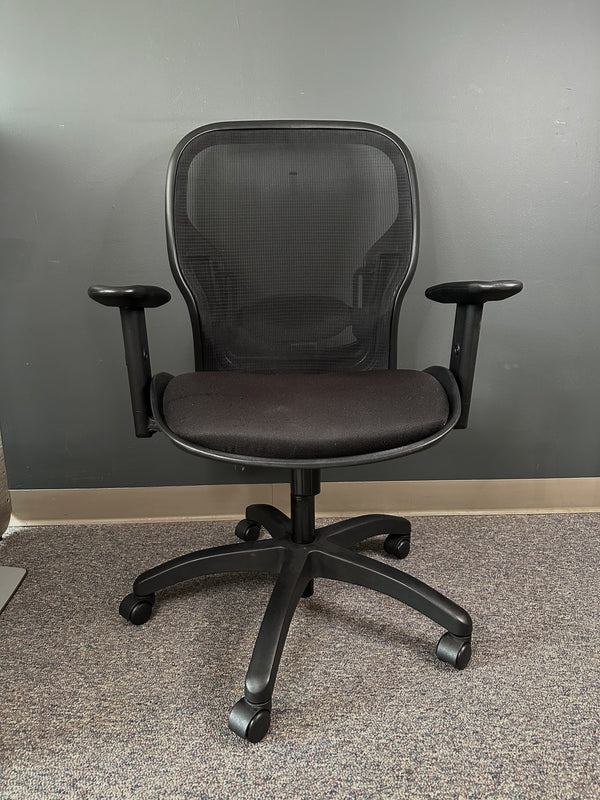 Boss Office Star Mesh Back Task Chair Model 2400E | Used/Pre-Owned