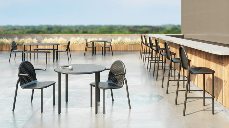 Juna Arms Chair