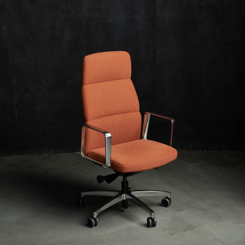 Vero Mid Back Chair