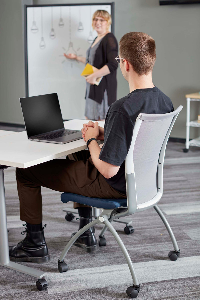 Impromptu® Full Whiteboard Screen, 42 x 72