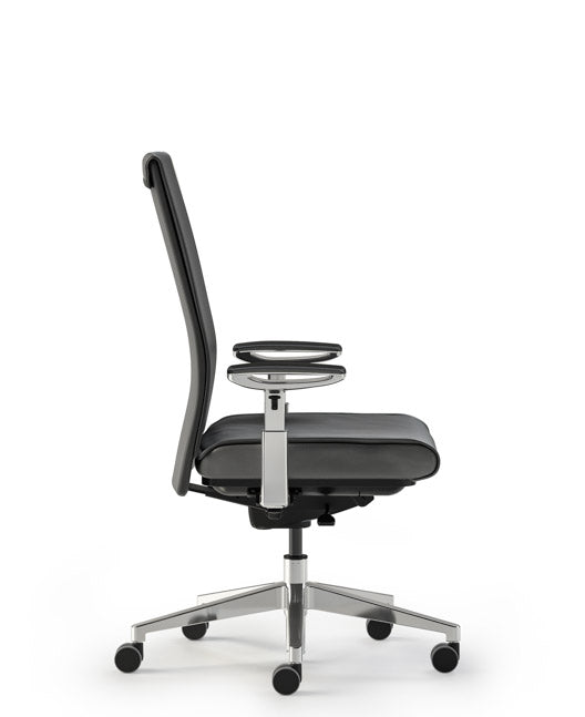 CE2-P - OM Seating Conference and Executive Chair with Pillow Top