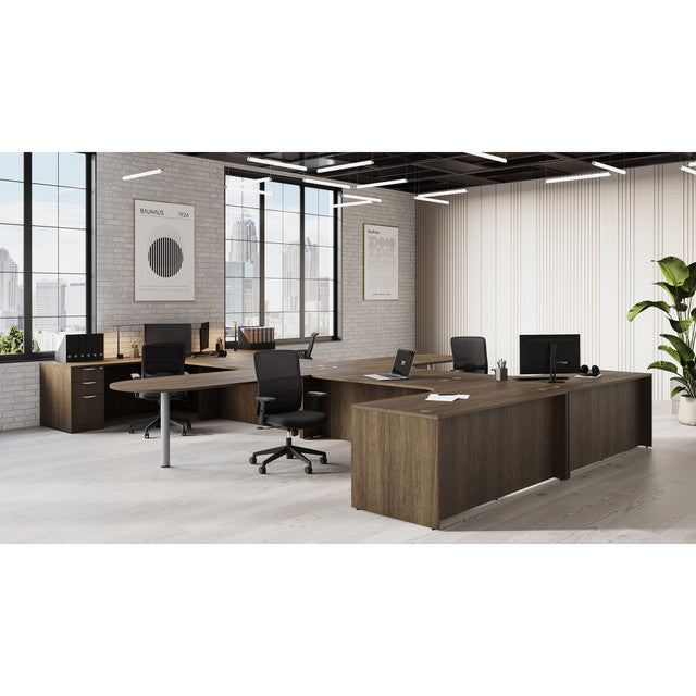 Multi-Person-Office-Workstation-Desk