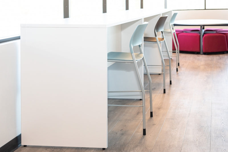 Pierce Stool (Express)