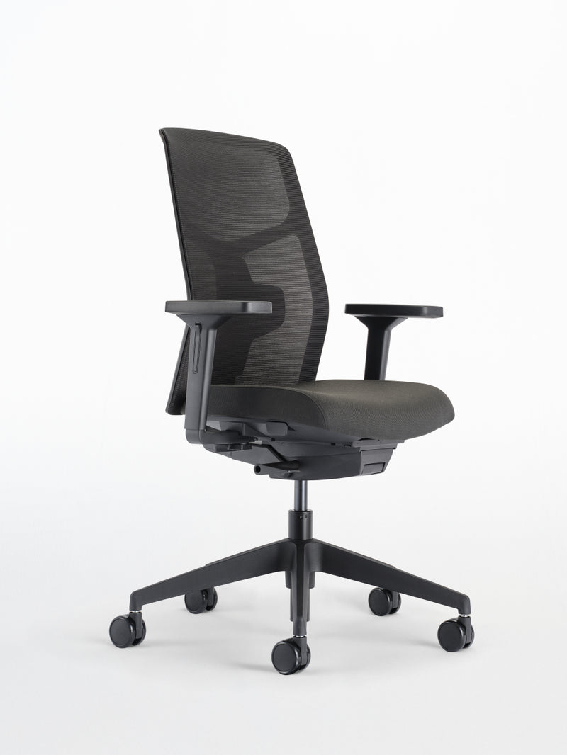 Chelsea Black Task Chair (Express)