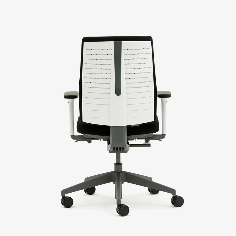 Freeflex Chair With Arms